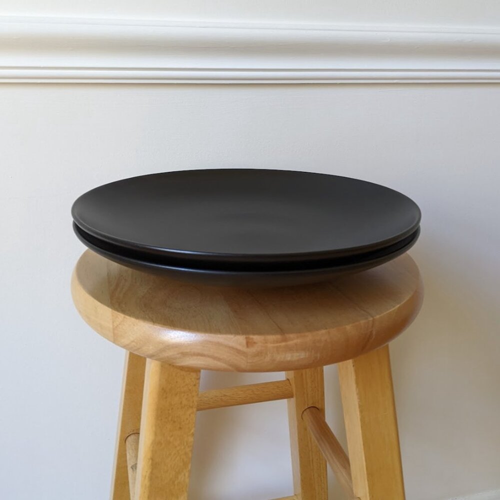 Ciera Dinnerware Black Dinner Plates - Set of Two